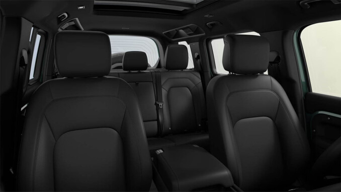 Land Rover Defender 2.0 P300e Trophy Edition Keswick 110 5dr Auto [NI] Estate - Image 5